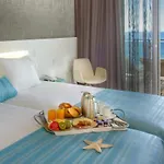 Hotel Estimar Suitopia