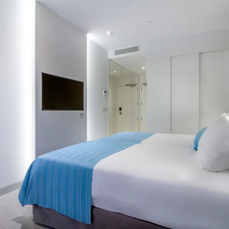 Отель Estimar Suitopia