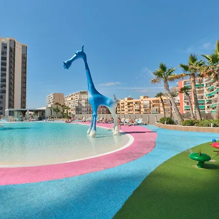 Отель Estimar Suitopia