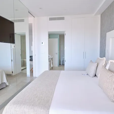 Estimar Suitopia Отель Кальпе