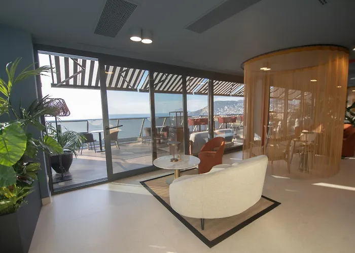 Estimar Suitopia Szálloda