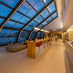Estimar Suitopia Szálloda 4*